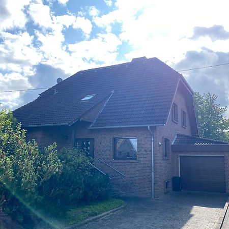 Ferienwohnungen Burgstrasse 8 Бланкенгайм Екстер'єр фото